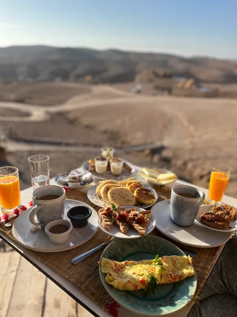 Restaurant — meals on request — 1